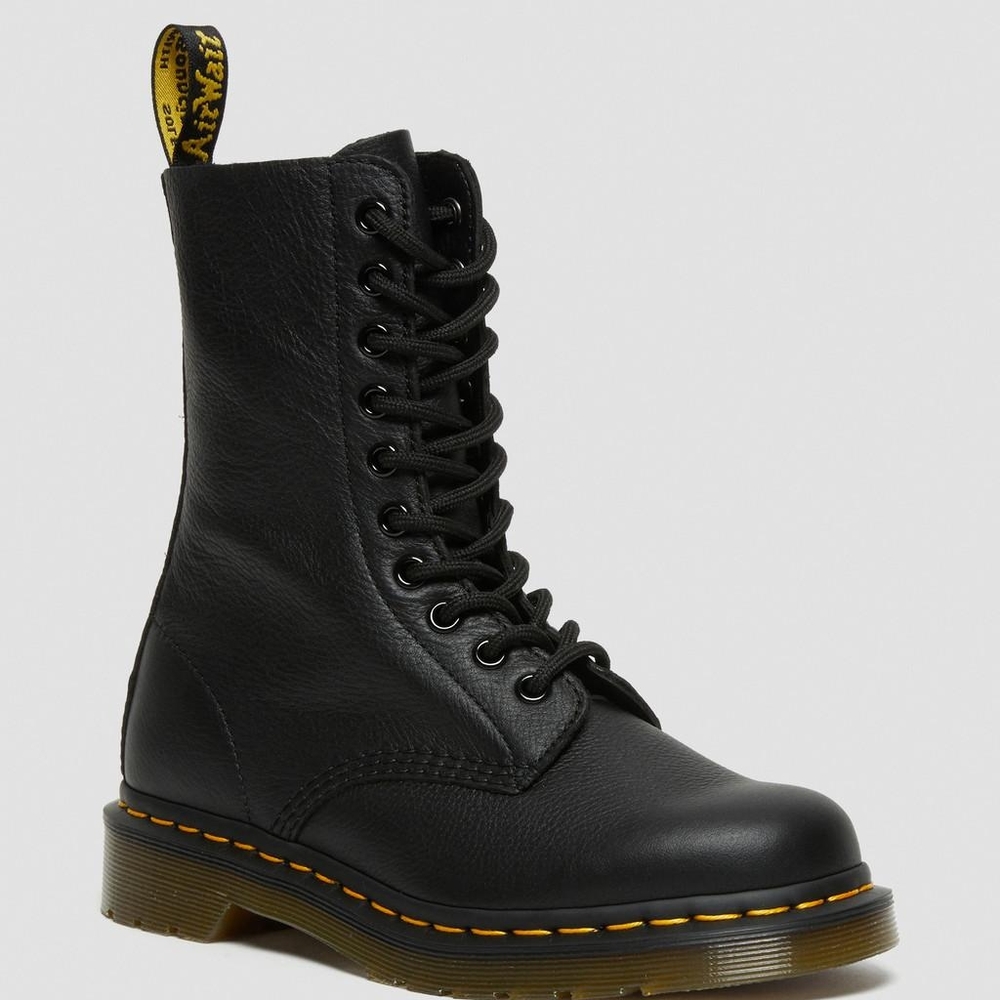 1490 Virginia leather mid calf boots Dr marten